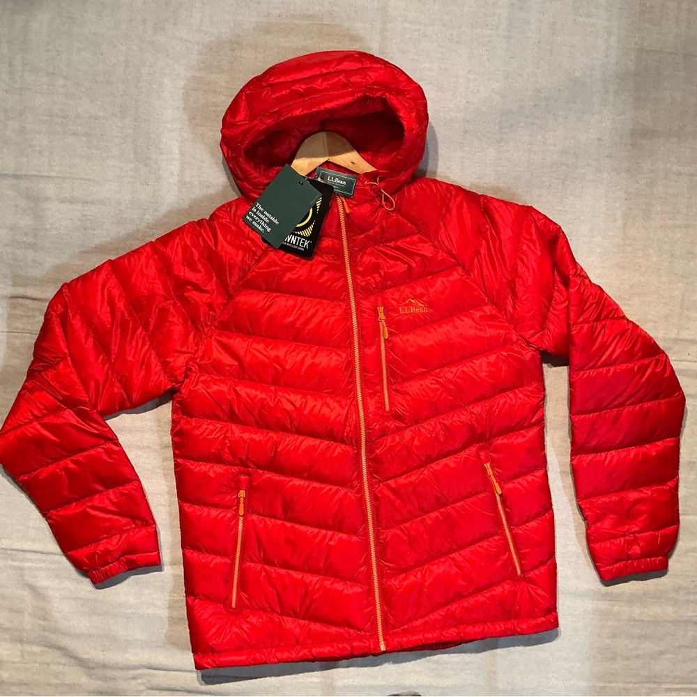BNWT LL Bean UL850 Down Hooded Jacket (L)